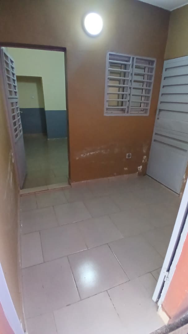 Chambre Salon  à LOGOKAHA 